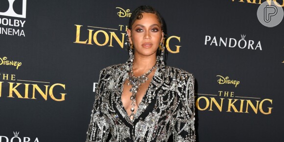 Beyoncé brilha no red carpet da première do filme 'O Rei Leão'