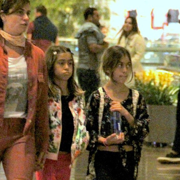 As gêmeas Sofia e Ântonia são filhas de Giovanna Antonelli e o diretor Leonardo Nogueira