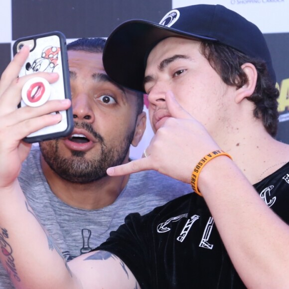 Gretchen apareceu com muitos anos a mais após Tirullipa postar foto da atriz modificada com aplicativo de envelhecimento