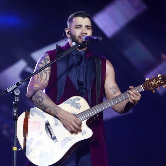 O cantor Gusttavo Lima esbanjou estilo em cima dos palcos para gravar seu DVD