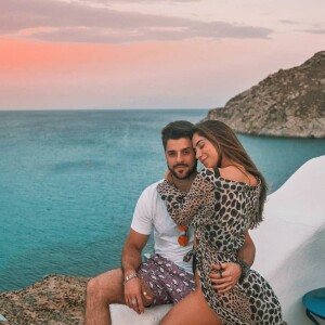 Alok fica impressionado com barriga de gravidez sarada de Romana Novais nesta quarta-feira, dia 24 de julho de 2019