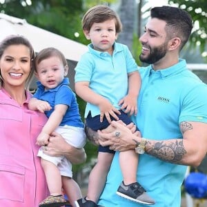 Andressa Suita e Gusttavo Lima fizeram festa para comemorarem os 2 anos de Gabriel e o 1 ano de Samuel