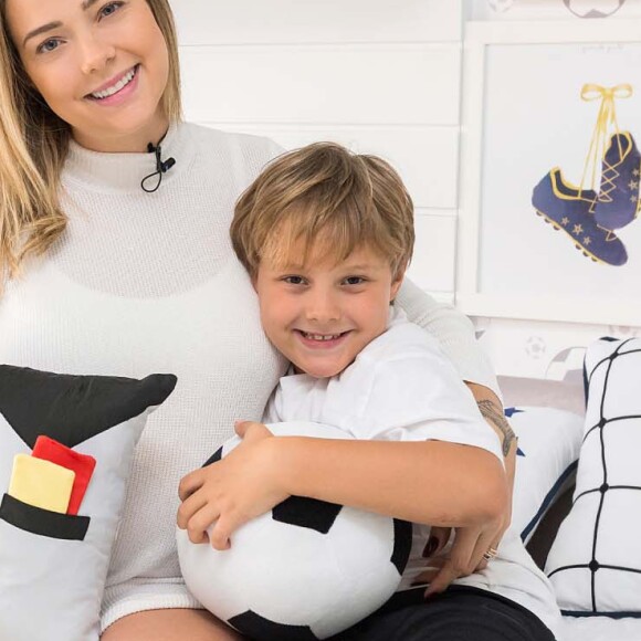 Filho de Carol Dantas e Neymar, Davi Lucca ganhou um quarto novo