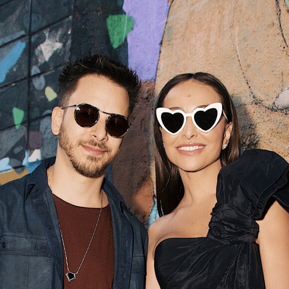 Junior Lima foi entrevistado por Sabrina Sato para o 'The Walk Show', novo quadro da apresentadora no SBT