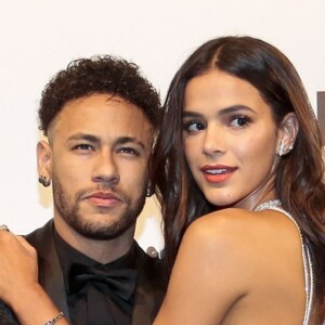 Fim de namoro de Bruna Marquezine e Neymar é citado em 'Bom Sucesso' nos próximos capítulos