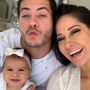 Mayra Cardi compartilha vários momentos com a filha, Sophia