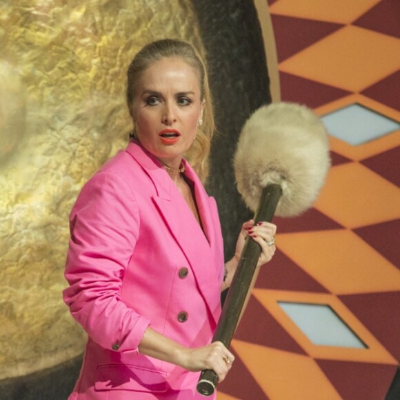 Angélica já gravou piloto do seu novo programa na Globo, que deverá ir ao ar nas tardes de sábado