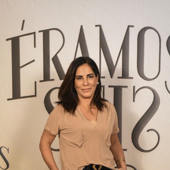 A atriz Gloria Pires, protagonista de 'Éramos Seis', apostou em uma produção casual para lançar a novela