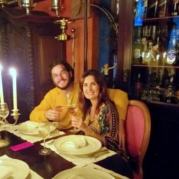 A apresentadora Fátima Bernardes e o namorado, Túlio Gadêlha, ganharam torcida de fãs para um herdeiro