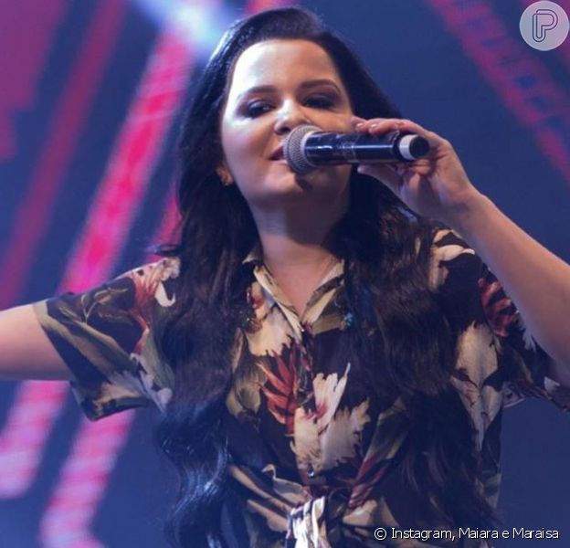 Maraisa, da dupla com Maiara, mostrou fotos do look usado em show na web