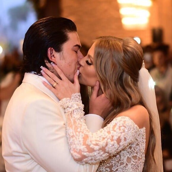 Whindersson Nunes comemora pedido de casamento surpresa e se declara à Luísa Sonza: 'Você me completa de tantas formas e acho incrível o modo como a gente se entende'