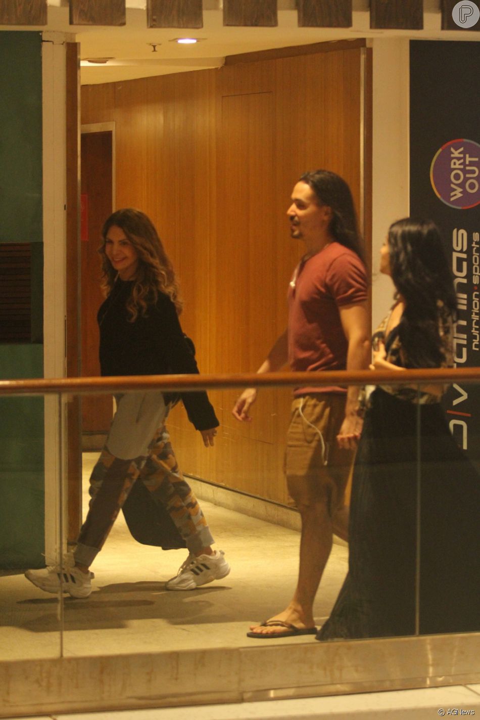 tenis adidas estampa militar