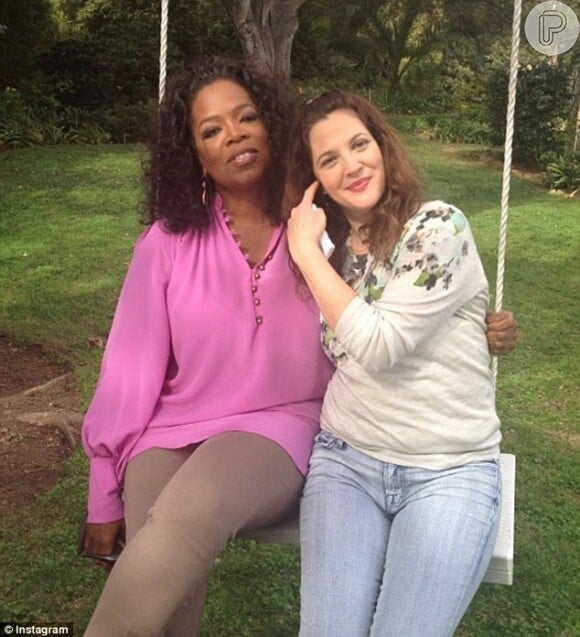 Drew Barrymore é entrevistada por Oprah, e posta foto no Instagram