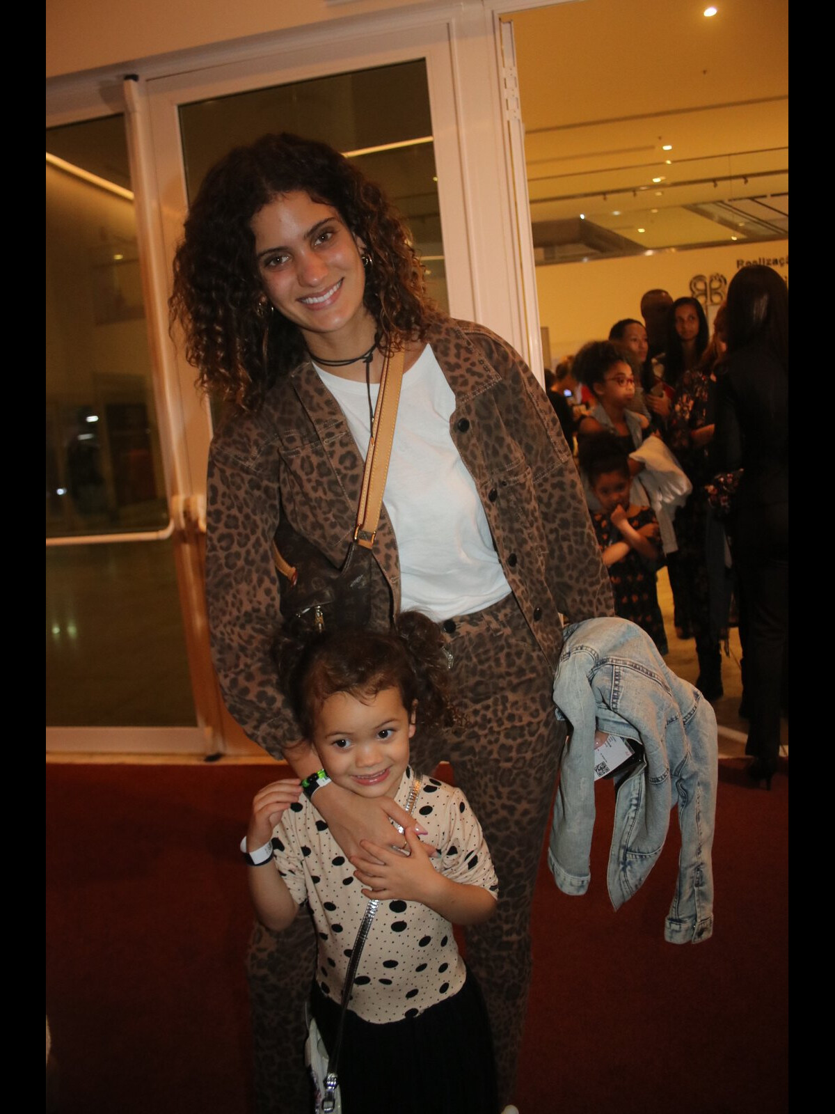 Foto Neta de Preta Gil, Sol de Maria foi com a mãe, Laura Fernandes Purepeople Foto Neta de Preta Gil, Sol de Maria foi com a mãe, Laura Fernandes Purepeople