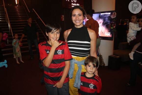 Juliana Knust e filhos assistiram ao espetáculo 'Turma da Mônica Brasilis', no teatro Bradesco, nesta quinta-feira, 10 de outubro de 2019