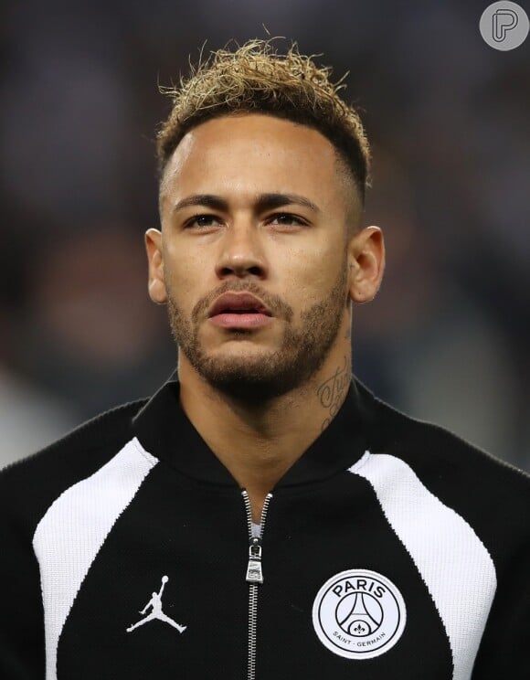 Neymar prestou homenagem à ex-namorada Carol Dantas em postagem no Instagram Stories