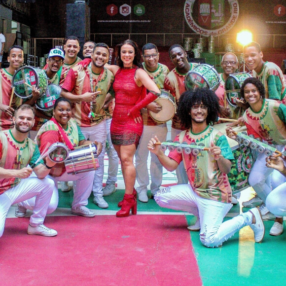 Paolla Oliveira vai representar a Grande Rio no carnaval carioca de 2020