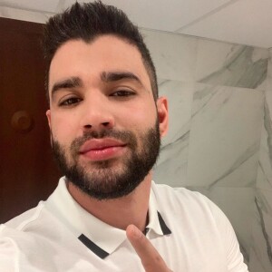 Gusttavo Lima é considerado exemplo de humildade para o público