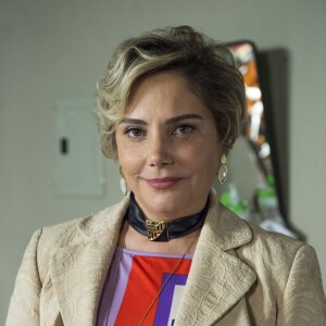 Heloisa Périssé fez 5 sessões de quimioterapia e mais de 30 de radioterapia