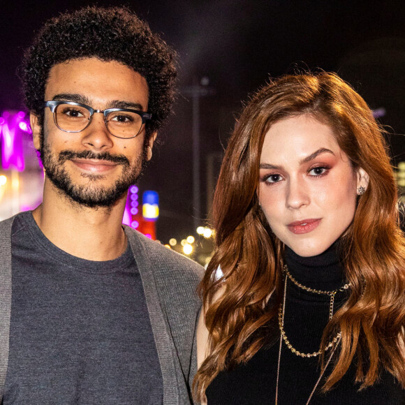 Sophia Abrahão comemora cinco anos de relacionamento com Sérgio Malheiros