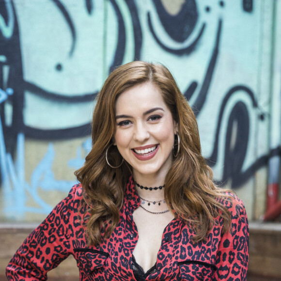 'Você aposta no amor. Você confia na minha luz, você é meu parceiro de ansiedades noturnas, de desesperos no meio da tarde e de manhãs cheias de dúvidas', disse Sophia Abrahão para Sérgio Malheiros