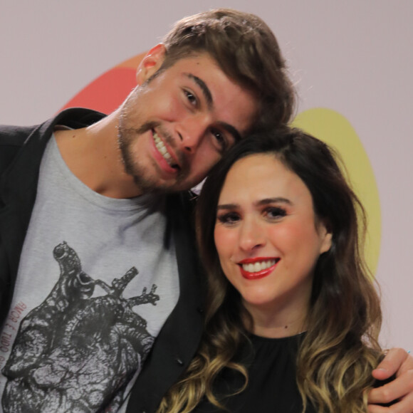 Tatá Werneck e Rafael Vitti se declararam para filha, Clara Maria, na web neste domingo, 24 de novembro de 2019