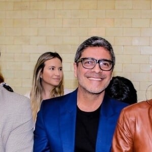 Sasha Meneghel reuniu Xuxa, Luciano Szafir e Junno Andrade em desfile de biquíni