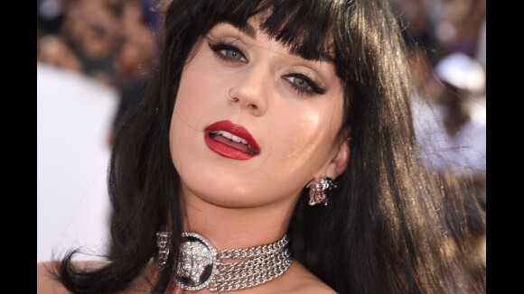 Katy Perry completa 30 anos e promete show da turnê Prisma no Rock in Rio 2015