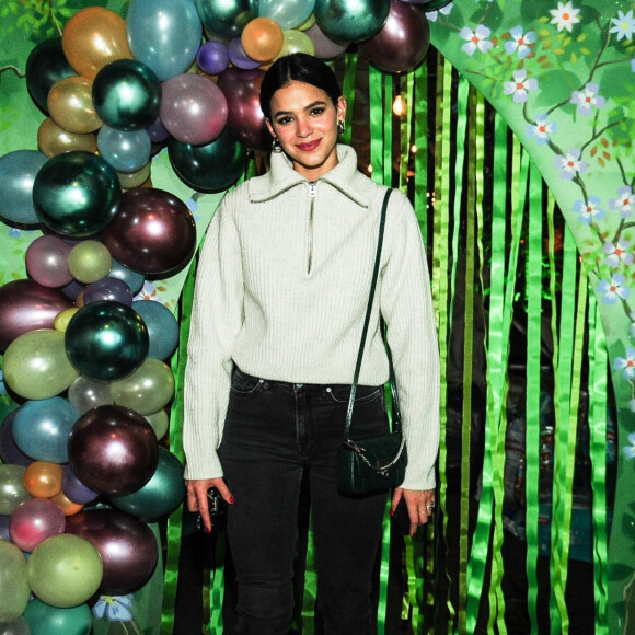 Bruna Marquezine pediu ajuda de Tatá Werneck para comprar looks da filha da atriz