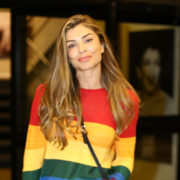 Grazi Massafera reforçou o bom relacionamento que tem com Mariana Goldfarb, atual mulher de Cauã Reymond, seu ex-marido