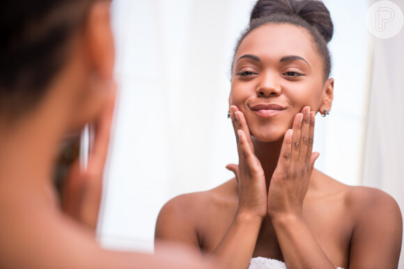 Cuidados com o rosto: seguir uma rotina de skincare é fundamental para manter a pele saudável, bonita e com viço natural