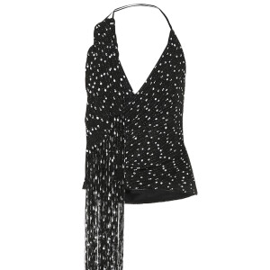 Bruna Marquezine usou blusa Valoria Wrap-Effect de $ 920, aproximadamente R$ 3,7 mil, da grife Jacquemus