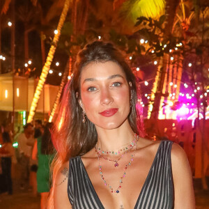 Gabriela Pugliesi usa vestido com transparência na festa Réveillon Nº1, em Itacaré, neste domingo, dia 29 de dezembro de 2019