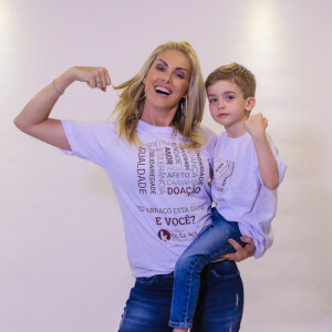 Ana Hickmann chamou a atenção de Alexandre Corrêa porque Alexandre Jr, filho do casal, também estava no quarto