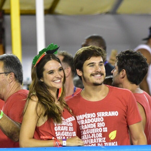 'Não tem nada disso! Somos amigos, o que ficou é respeito e amizade, mas não tem nenhuma situação assim [amorosa]', afirmou Nicollas Prattes