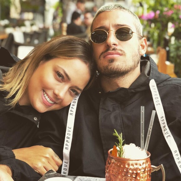 Carol Dantas é casada com Viniciuz Martinez, com quem tem um filho