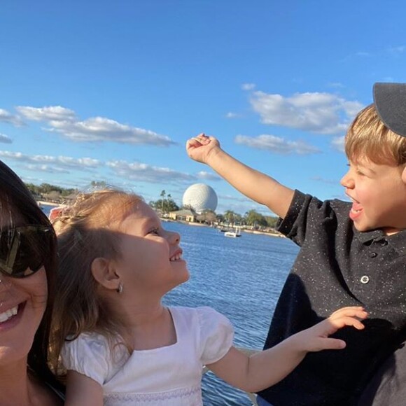 Thais Fersoza explicou que ela e o marido, Michel Teló, evitam discussões: 'A gente sempre busca conversar ao invés de brigar. Temos os mesmos objetivos, sonhos, crenças...'