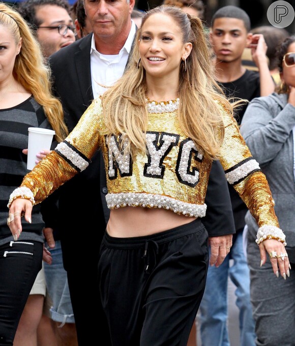 Jennifer Lopez tem 45 anos