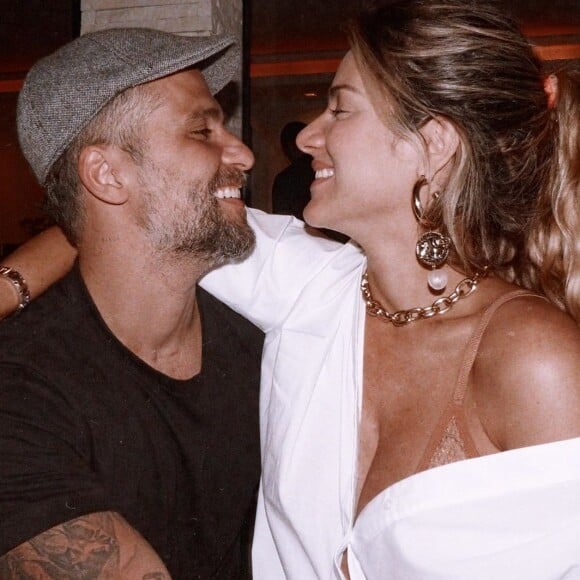 Giovanna Ewbank está grávida do marido, Bruno Gagliasso