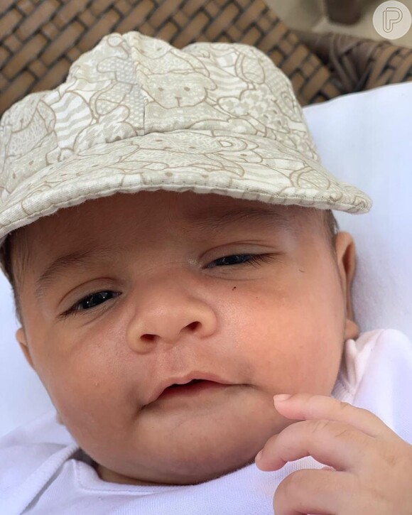 Marília Mendonça mostrou mais um registro de maternidade em seu Instagram