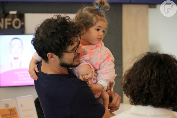 José Loreto conta que sua filha, Bella, de 1 ano e 10 meses, é sua prioridade atual
