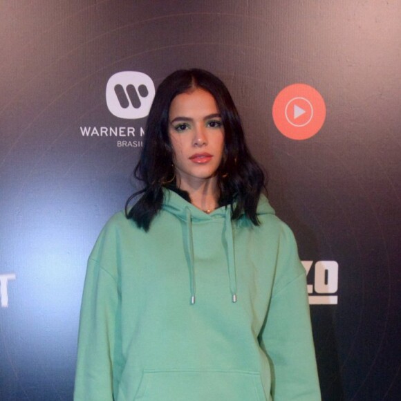 Bruna Marquezine contou que fez quase um mês de natação no Pacaembu