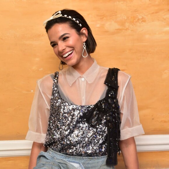 Bruna Marquezine tratou com bom-humor o momento de 'humilhação' no passado