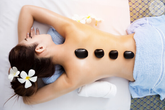 Algumas massagens minimizam sintomas da enxaqueca, dores no corpo e até mesmo sinusite