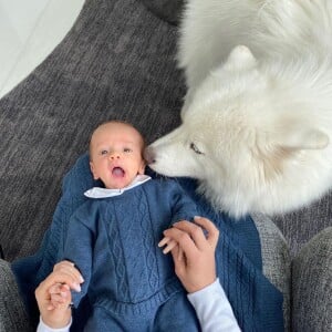 Foto de filho de Alok com cachorro encanta a web