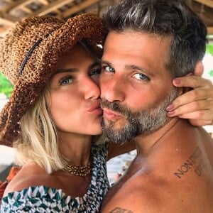 Giovanna Ewbank está grávida de um filho, fruto do casameto de 10 anos com Bruno Gagliasso