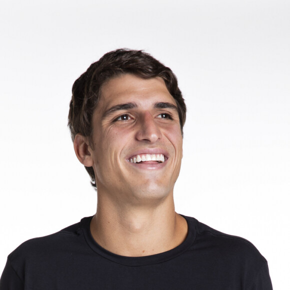 Felipe Prior, do 'BBB20', foi alvo de comentário sobre o rótulo de galã e Bruna Marquezine ironizou: 'O mundo tá acabando mesmo'