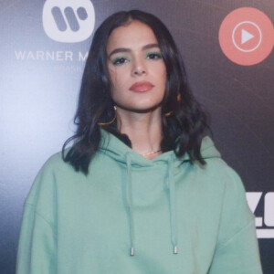 Bruna Marquezine se retrata após comentar rótulo de 'galã' para Prior do 'BBB20' nesta sábado, dia 28 de março de 2020