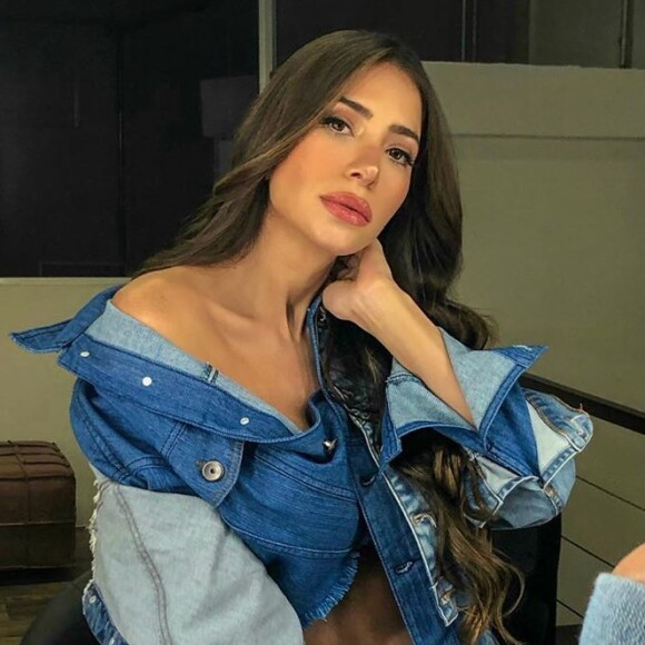 Mulher de Alok, Romana Novais deixou comentário divertido na foto dela com o filho feita pelo marido