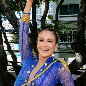 Claudia Leitte fez homenagem à revolução baiana durante o carnaval